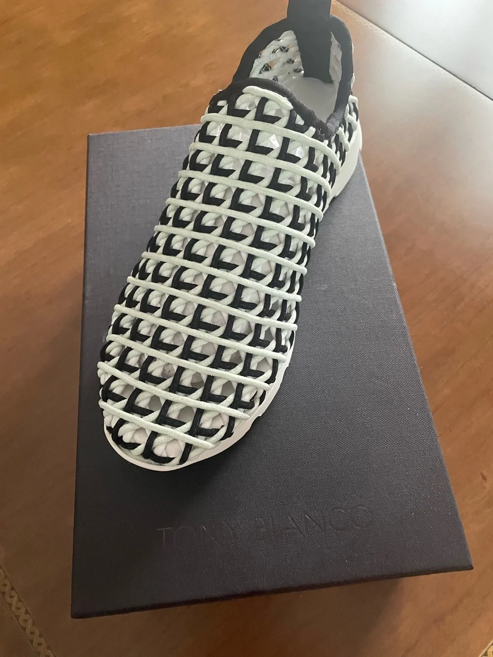 Tony Bianco breathable woven